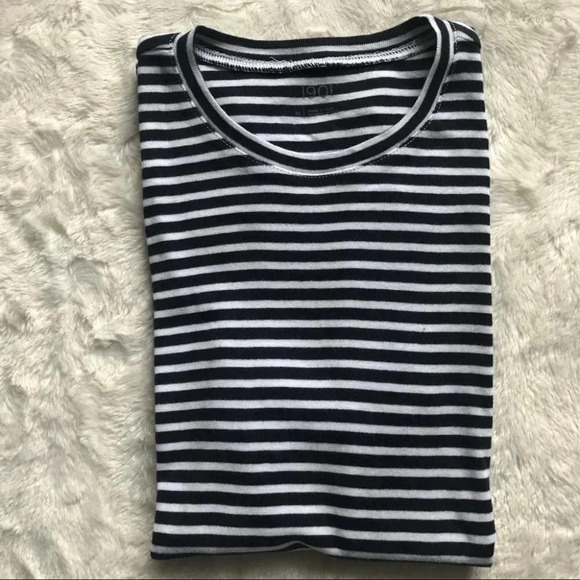 NWOT 1901 Striped Crewneck  Tee - Picture 3 of 7